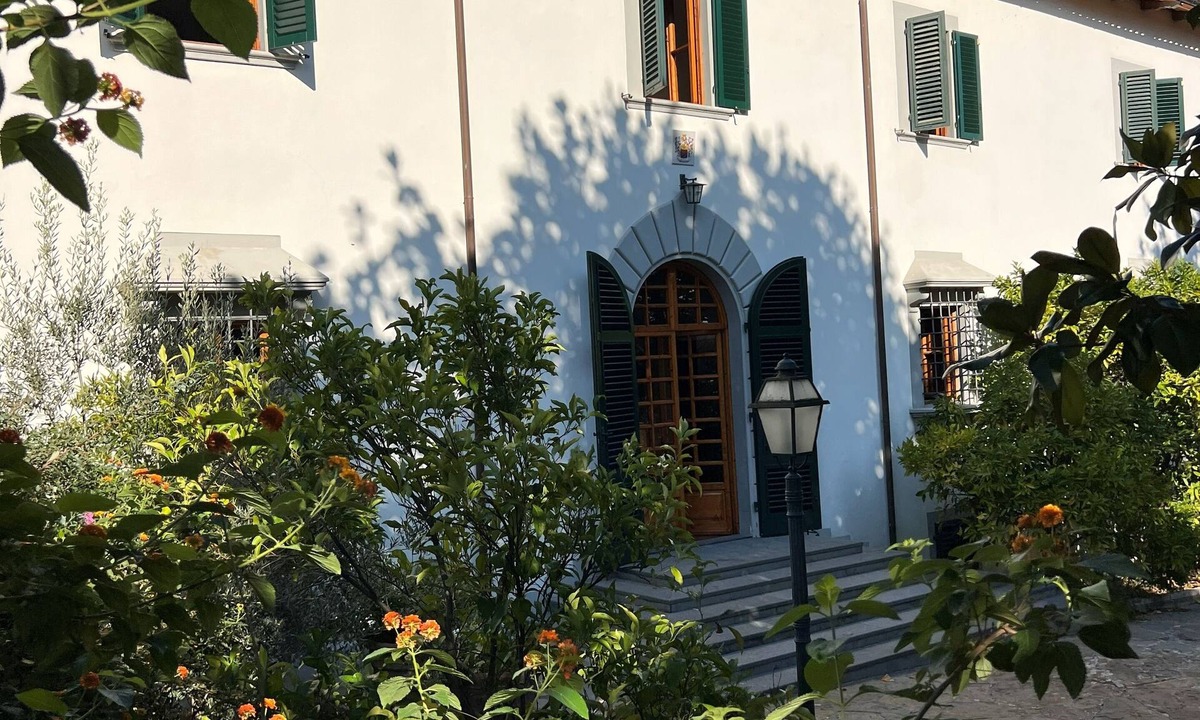 Prato Villa | VILLA MAZZI