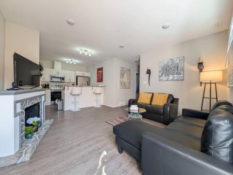 Lethbridge Apartment | Villa Meadows Lethbridge
