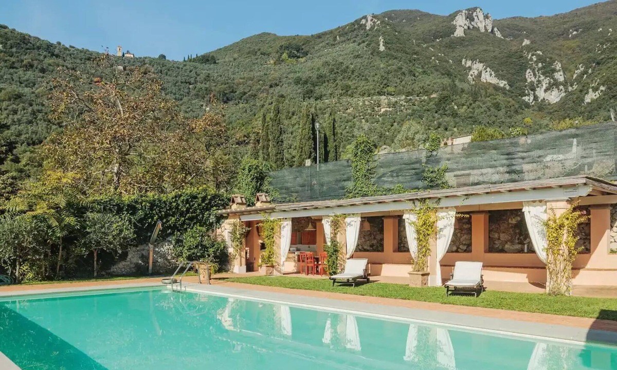 Camaiore Villa | Villa Melangola