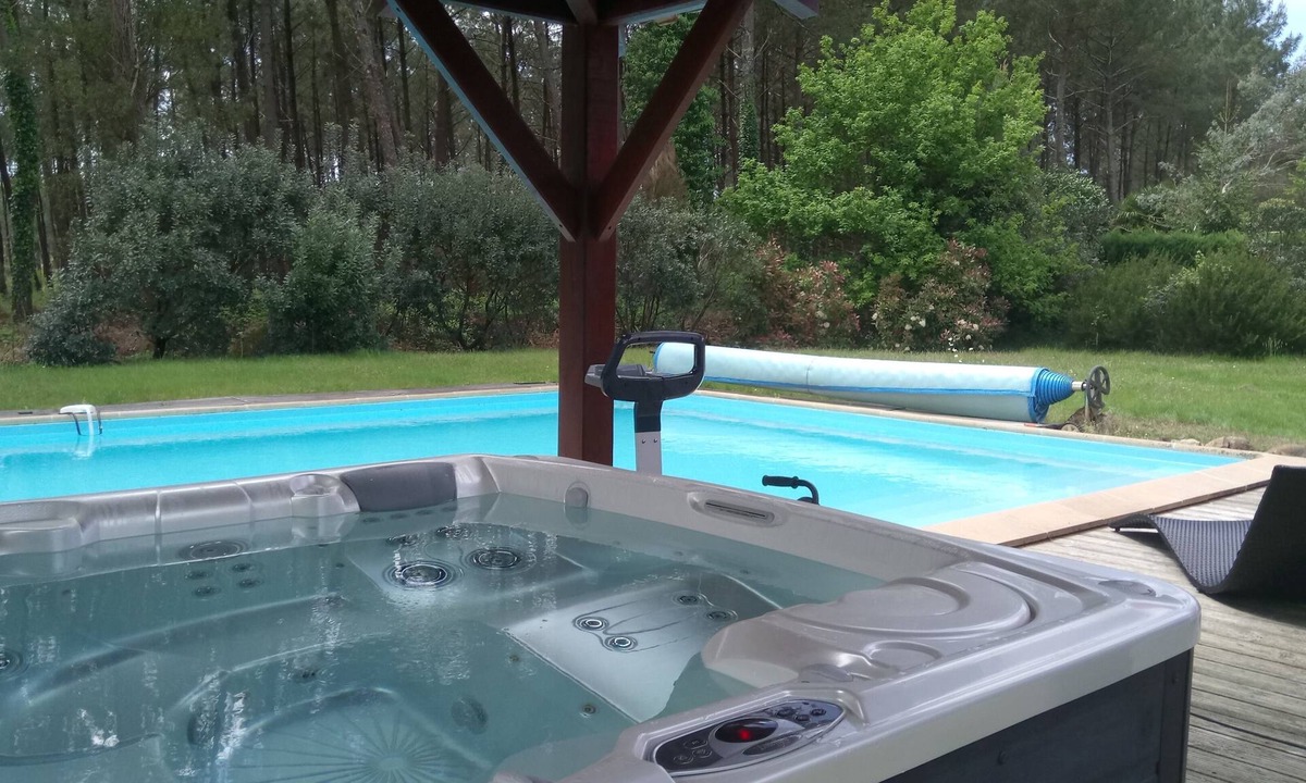 Messanges House | Villa Messanges in peace. Beaches, swimming pool, jacuzzi
