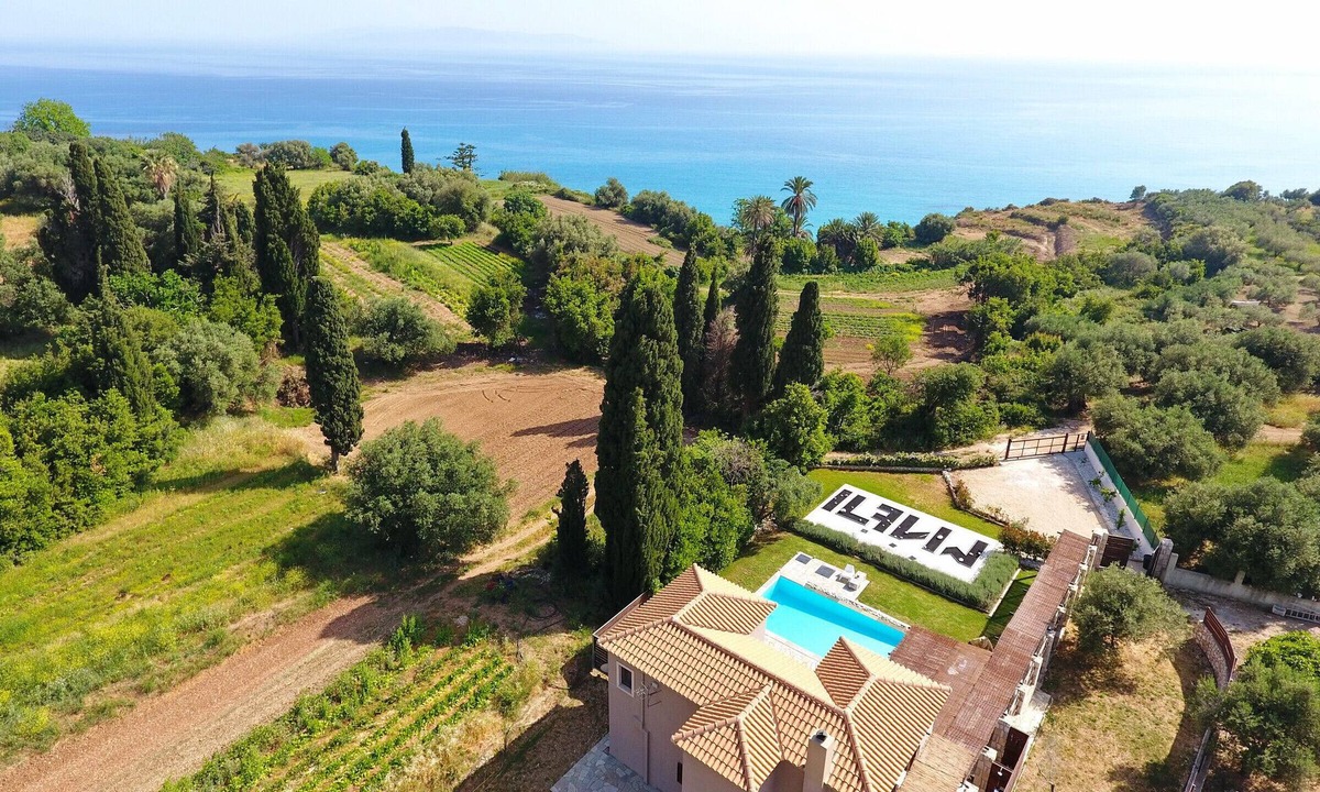 Mousata Villa | Villa Minetti