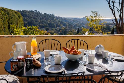 Saint-Paul-de-Vence House | Villa Miradou