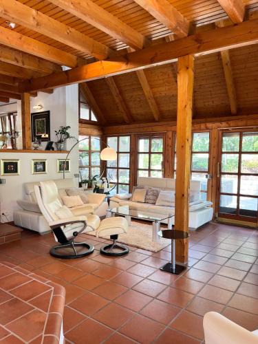 Breitenguessbach Villa | Villa mit Waldzugang bei Bamberg - 300 m2 - Family & Friends Retreat