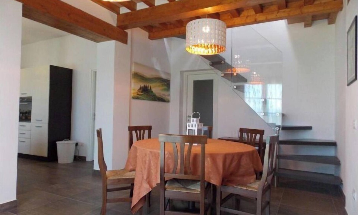 Grezzano Bed & Breakfast | Villa Moderna Grezzano