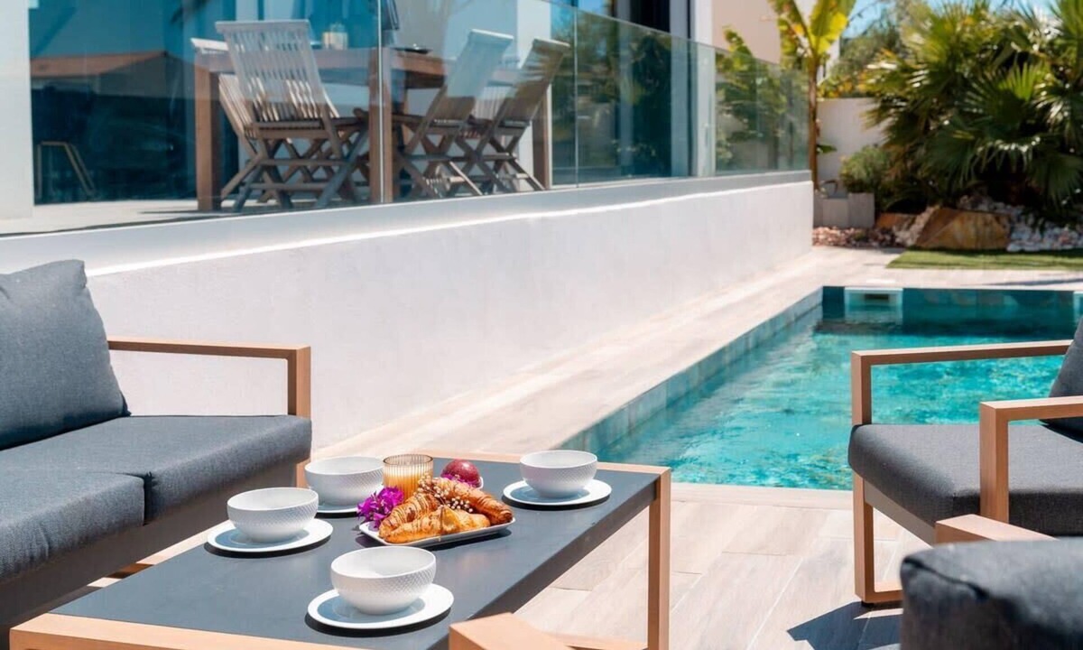 Serignan Villa | Villa Monégasque, elegance & Exclusive seaside getaway