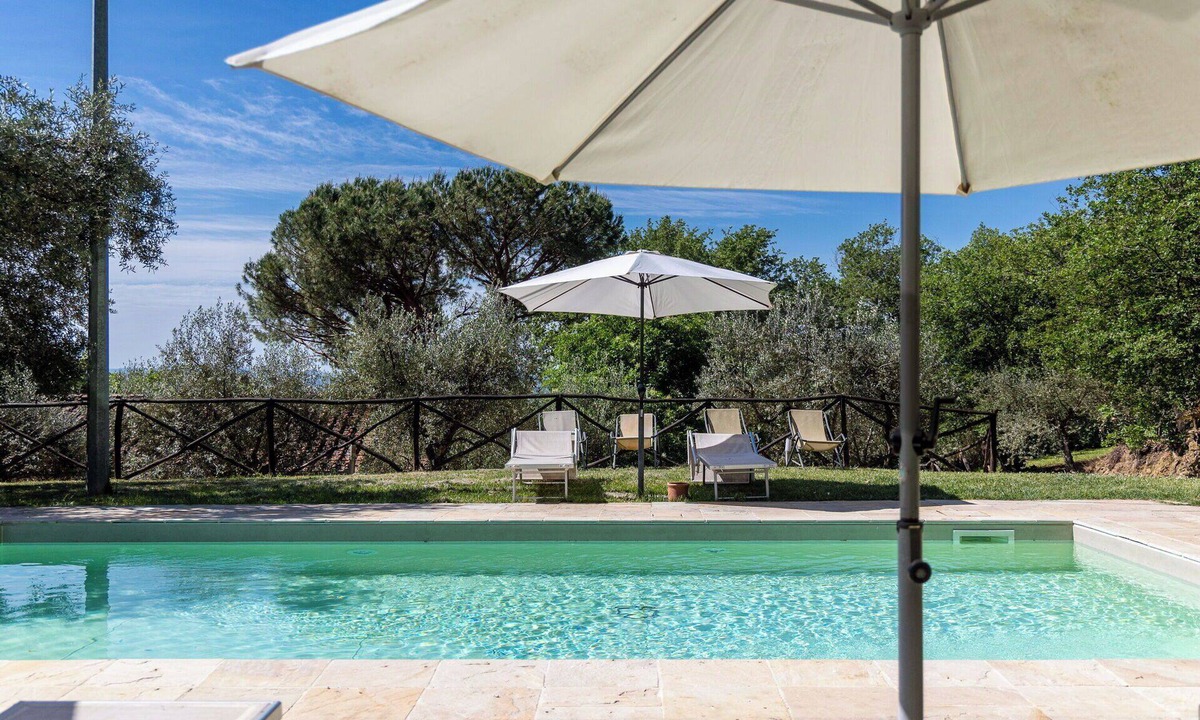 Loro Ciuffenna Villa | Villa Morandi - Holiday Country Villa with swimming pool in Loro Ciuffenna, Tuscany