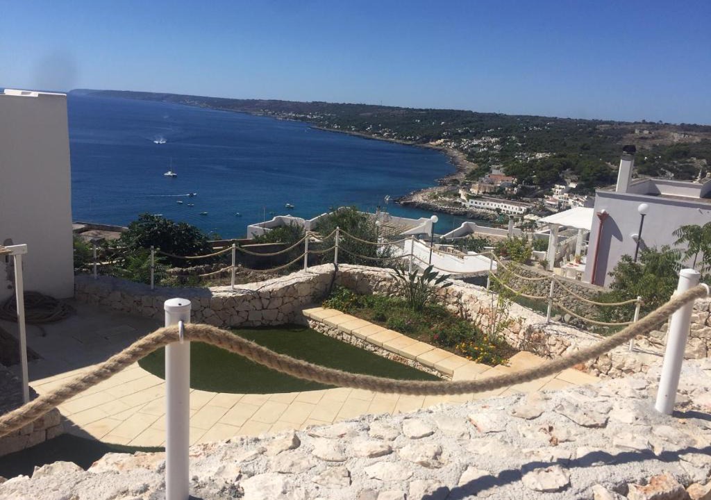 Castro Marina Villa | Villa Mucurune