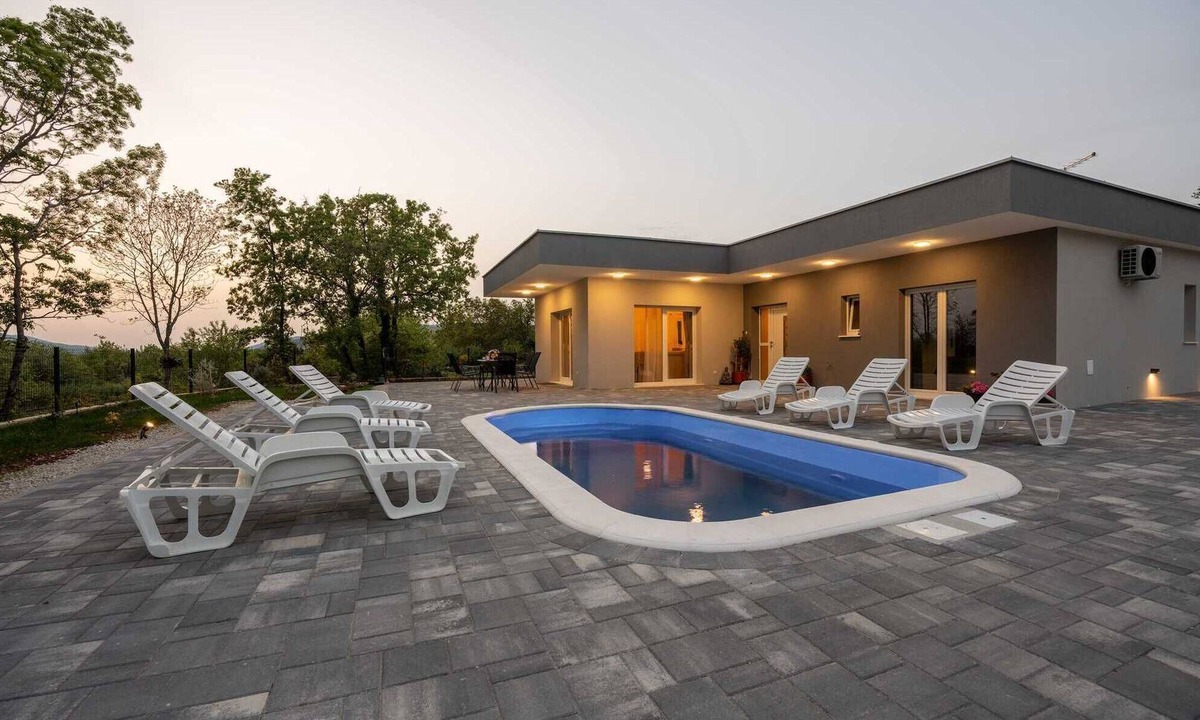 Lovrec Villa | Villa Nadalina with swimming pool
