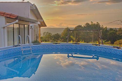 Curiti Other | Villa Namaste - Cabaña Albores