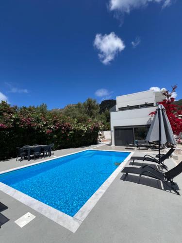 Plataria Villa | Villa Nicolas Plataria