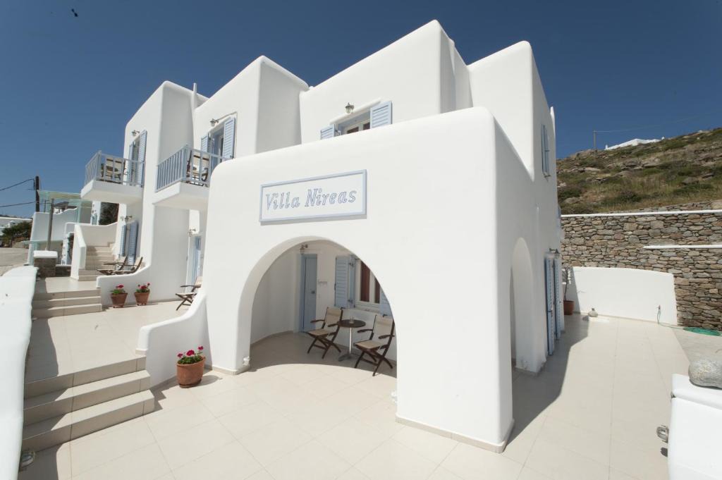 Platis Gialos Apartment | Villa Nireas