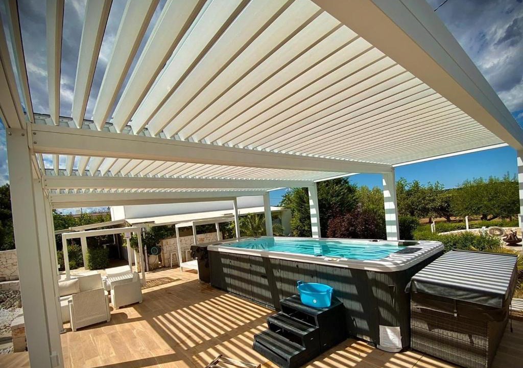 Martina Franca Villa | Villa Nirya - Unique Trulli Resort & SPA