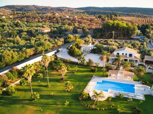 Floridia Villa | Villa Nivara