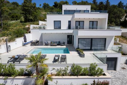 Trogir Villa | Villa Oasis