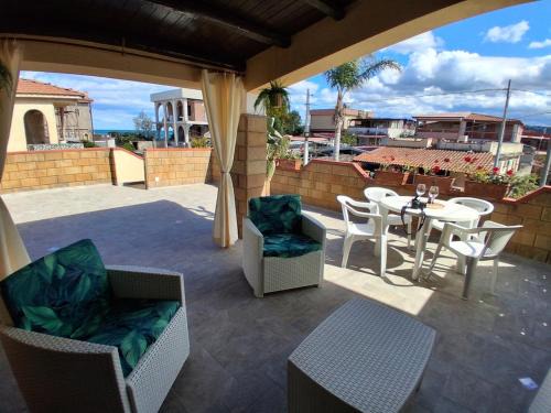 Agnone House | Villa Oleandri mare di Sicilia