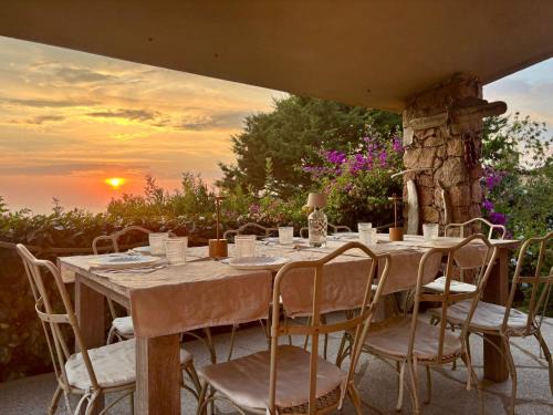 Costa Paradiso Villa | Villa Oleandro