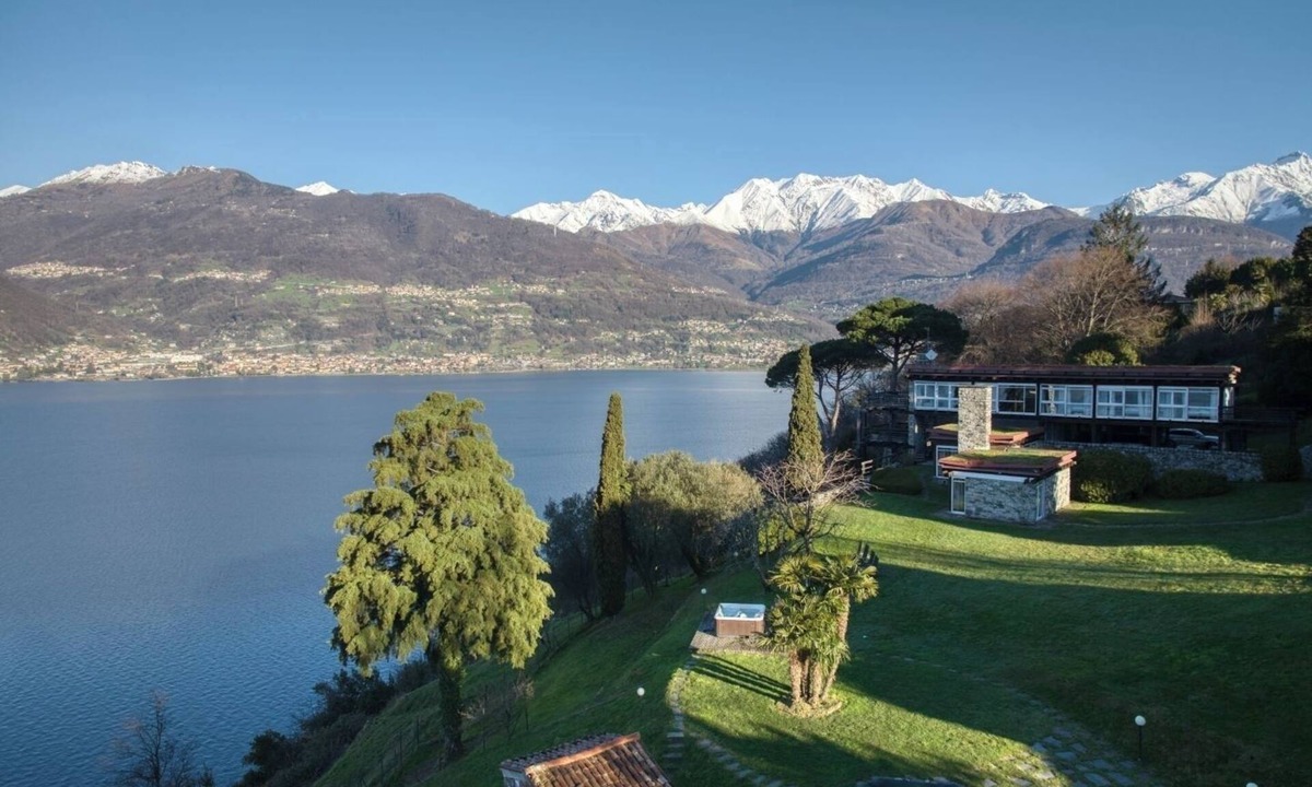 Olgiasca Villa | Villa Olga - Private villa with hot tub and pool