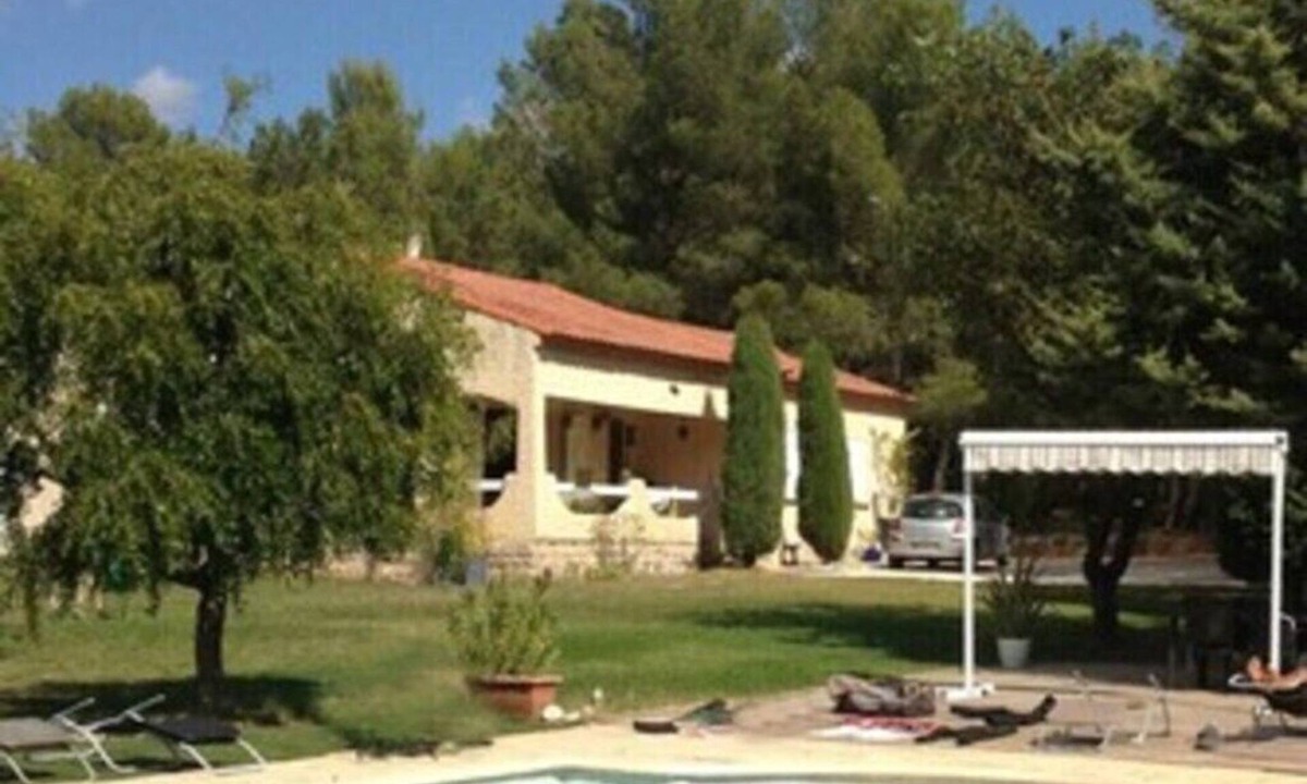 Rousset Villa | Villa on a wooded plot between vineyards and pines with private swimming pool