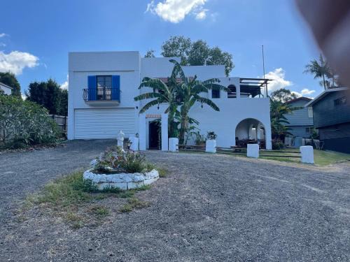 Ipswich Apartment | Villa on Ferguson