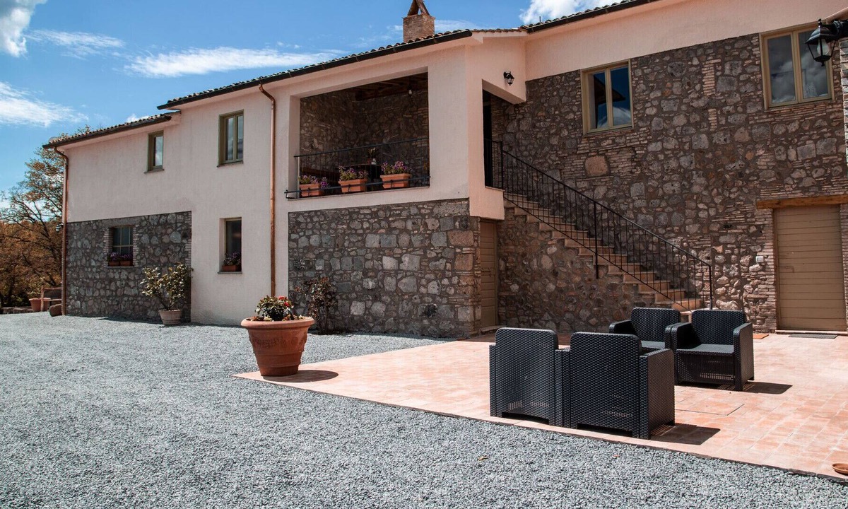 Acquapendente Villa | Villa Oriente - Homelike Villas