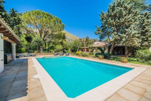 El Vila Villa | Villa Papalaia