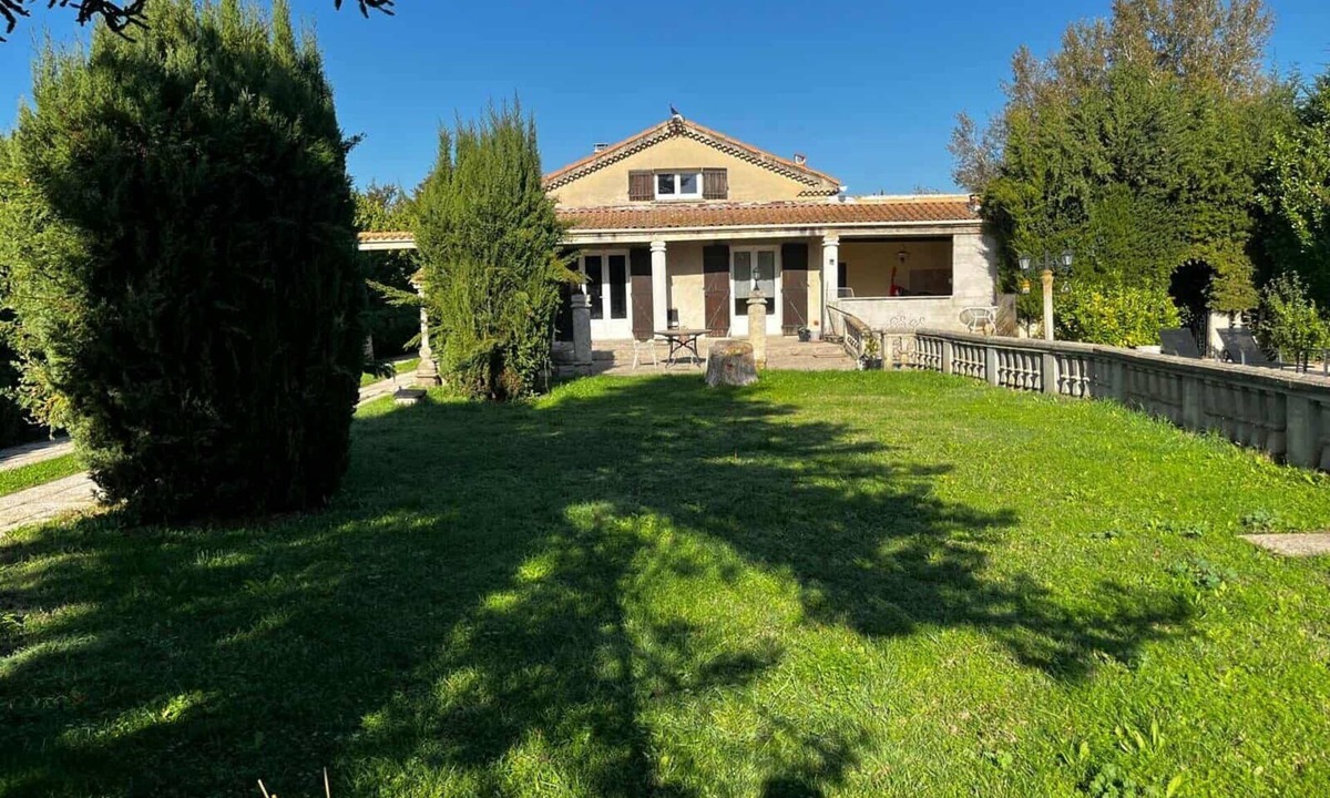 Monteux Villa | Villa Papillon