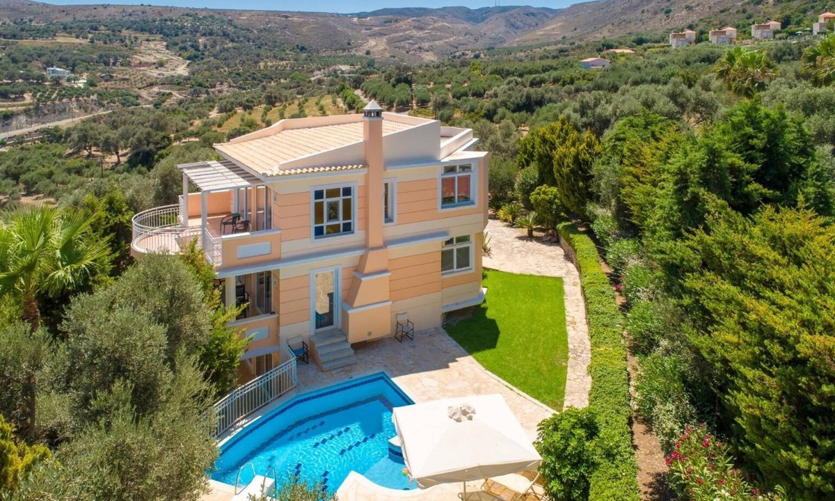 Agia Triada Villa | Villa Pelagos - Five Bedroom Villa, Sleeps 10