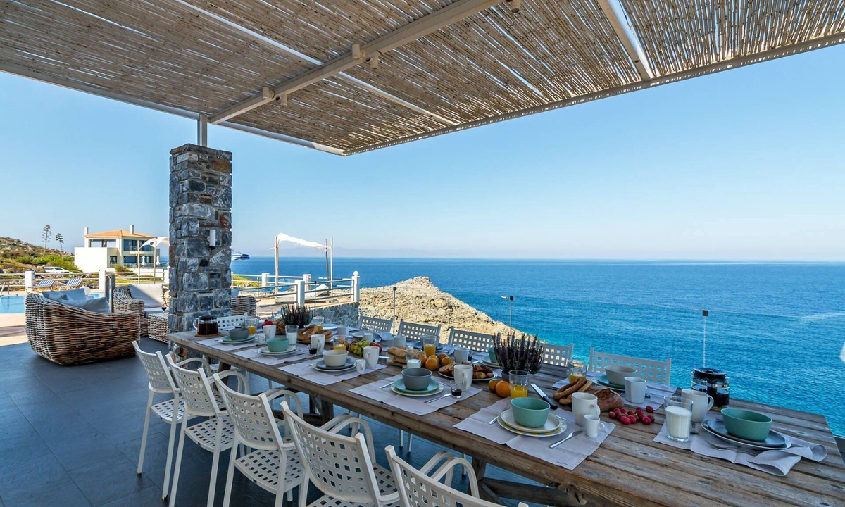 Stavros Villa | Villa Penelope – Seafront Bliss & Sunset Views