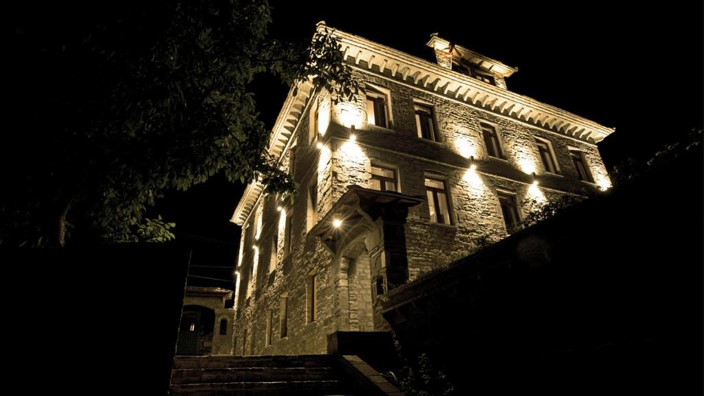 Permet Hotel | VILLA PERMET