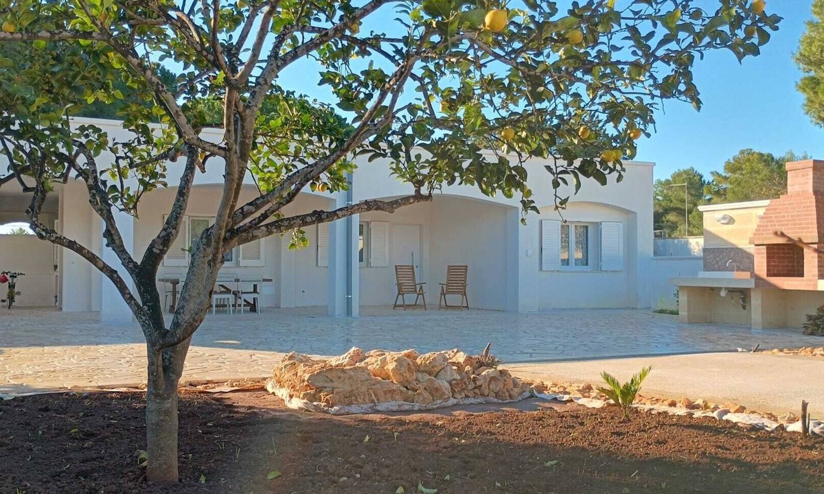 Avetrana Villa | Villa Piro: detached villa with garden, veranda and BBQ, Litorale di Manduria