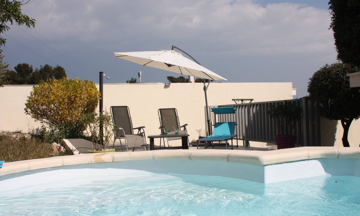 Carnoux-en-Provence Villa | VILLA PISCINE CARNOUX EN PROVENCE