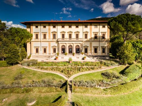 Donnini Hotel | Villa Pitiana