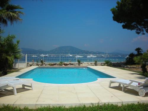 Saint-Tropez Hotel | Villa Playa del Sol - B1e1
