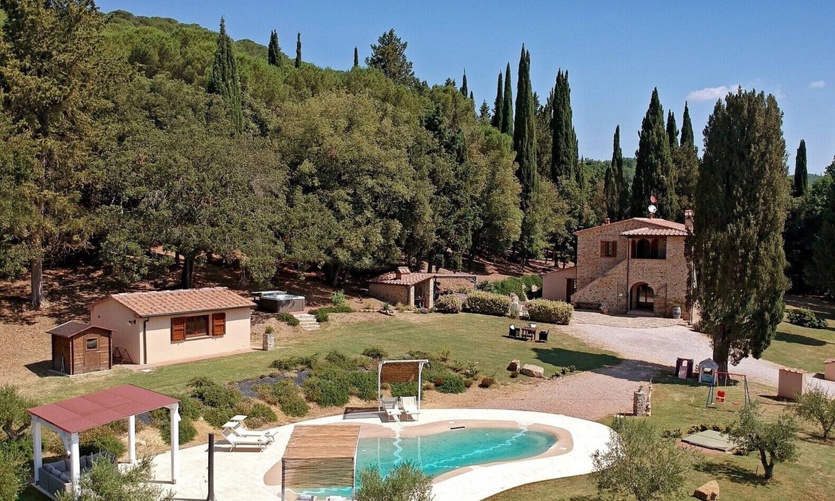 Monteverdi Marittimo Villa | Villa Podere Cafaggio with Private Pool, Terrace, and Air Conditioning