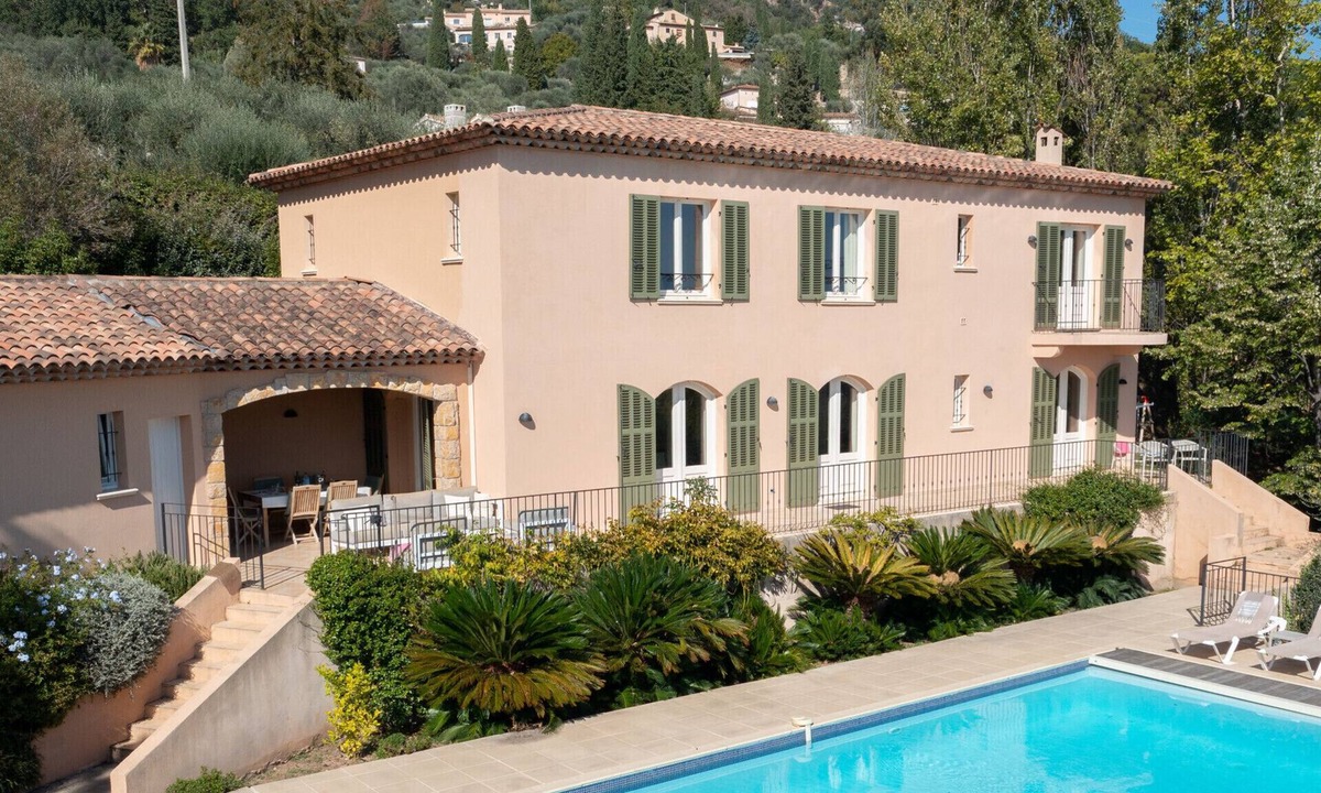 Cabris Villa | Villa Pradons – Luxury family villa in Cabris with sea view and private pool