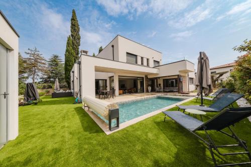 Cabestany Villa | VILLA PRESTIGE Les Grenadiers