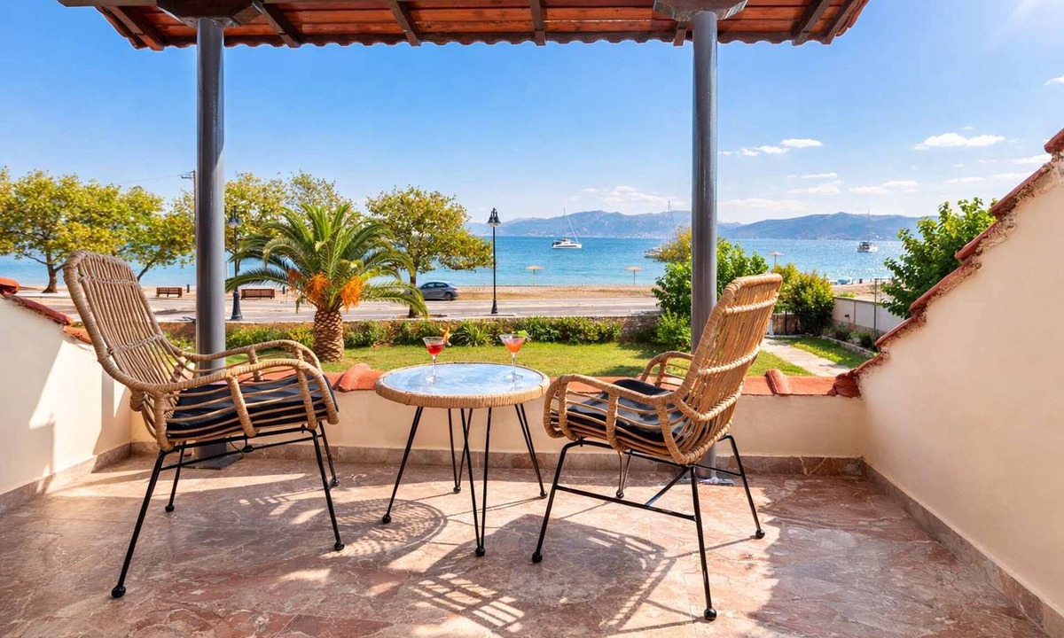 Gefira Mpania House | Villa Psani Beachfront Escape With Garden