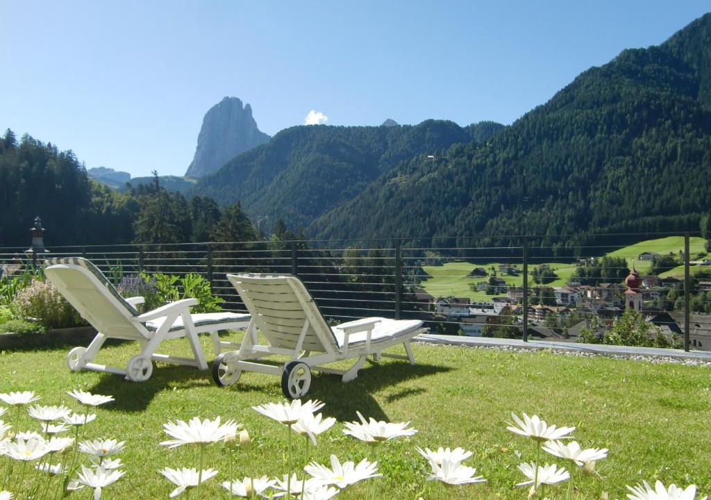 Ortisei Apartment | Villa Quenz Family Suites
