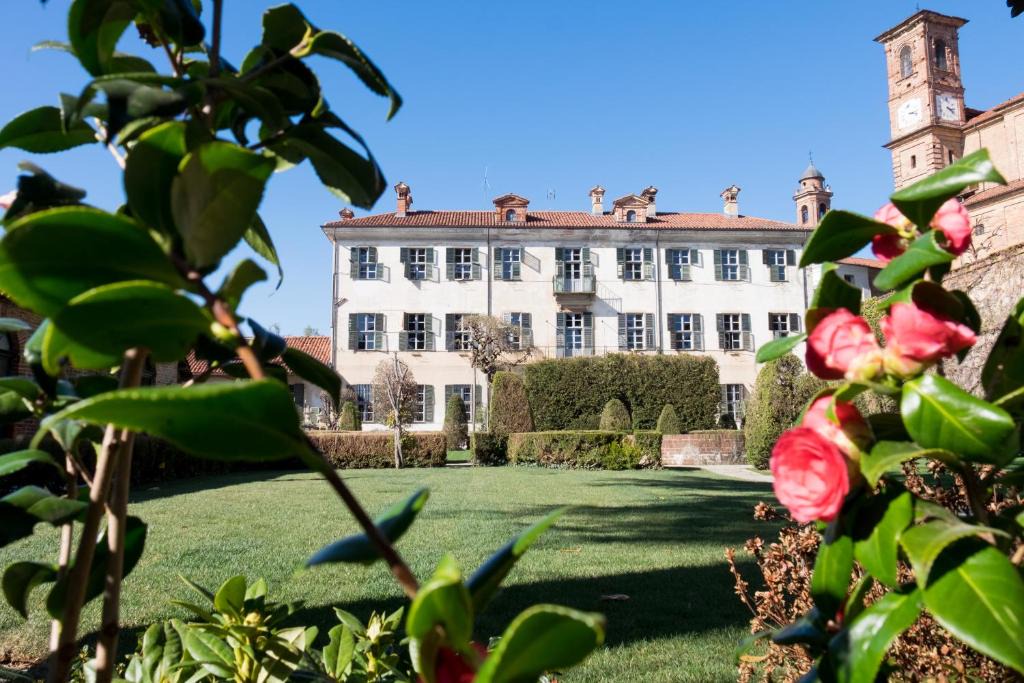 Sanfre Bed & Breakfast | Villa Rambaudi