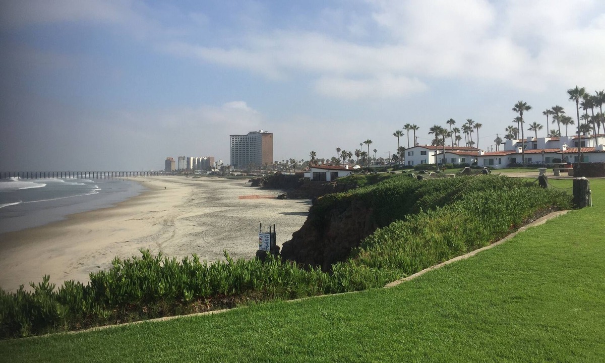 La Paloma Condo | Villa Refugio- Beachfront Resort-Walk to Downtown! La Paloma Beach Tennis Resort