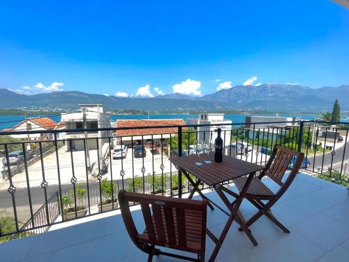 Tivat Apartment | Villa Regulus