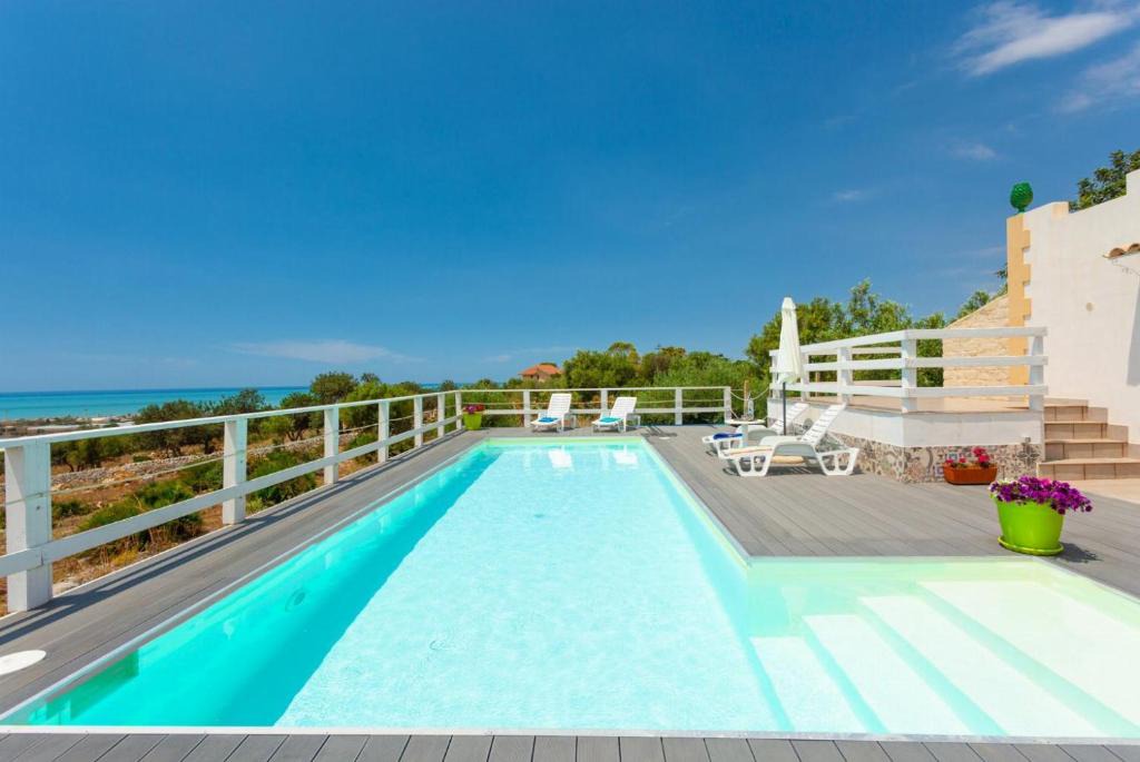 Donnalucata Villa | Villa Renzo