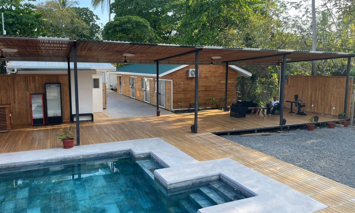 Parrita Hotel | Villa Republik
