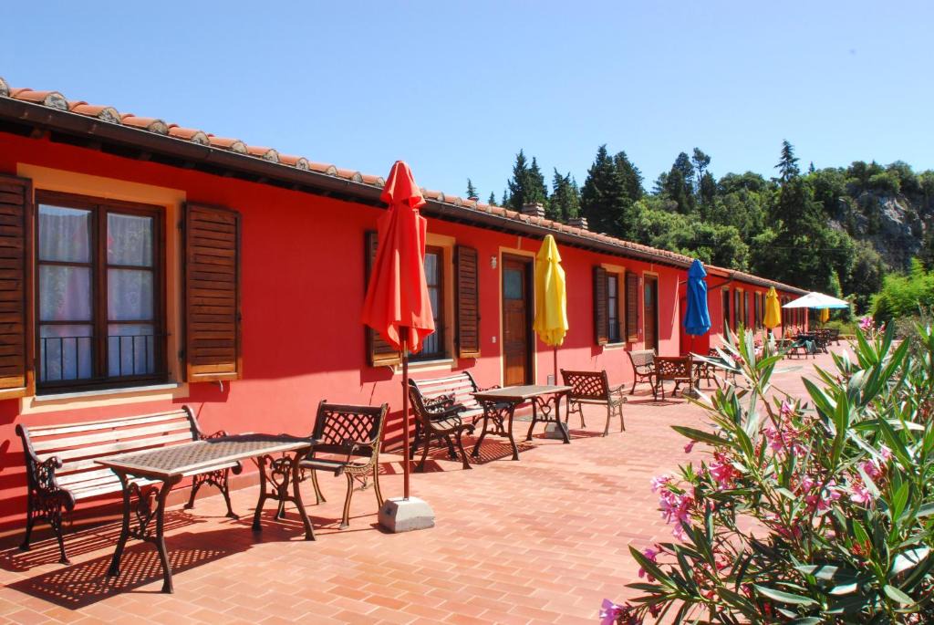 Santa Maria del Giudice House | Villa Rinascimento Depandance