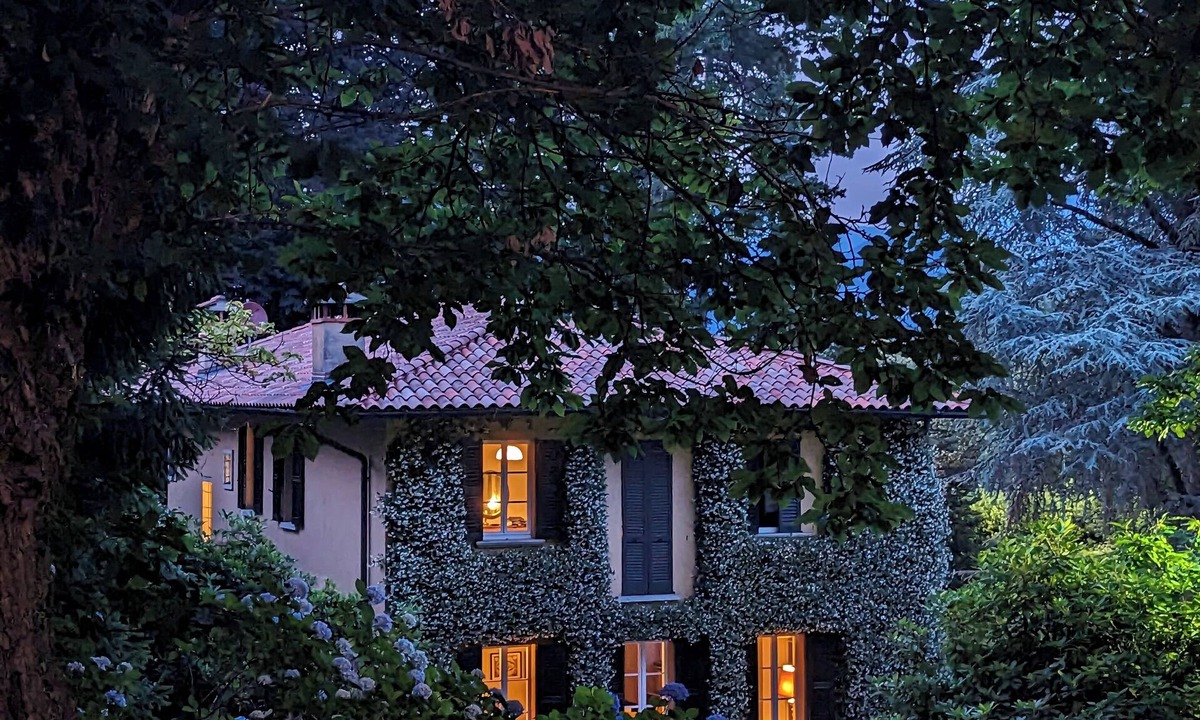 Guello Villa | Villa Riva Bellagio With Pool by Rent all Como