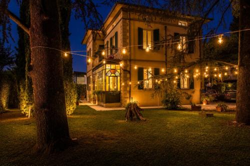 Lucca Bed & Breakfast | Villa Romantica Wellness & SPA