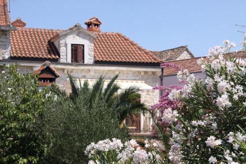 Sutivan Villa | Villa Rustika