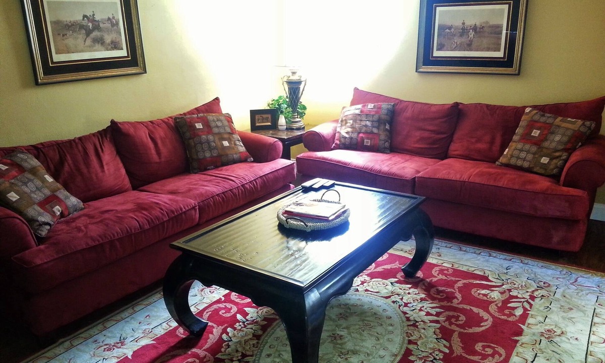 Eureka Villa | Villa's at Eureka under 4 miles to Six Flags & Hidden Valley Ski Resort