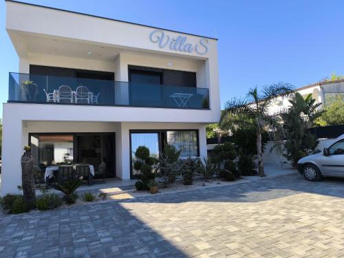 Vir Apartment | Villa S