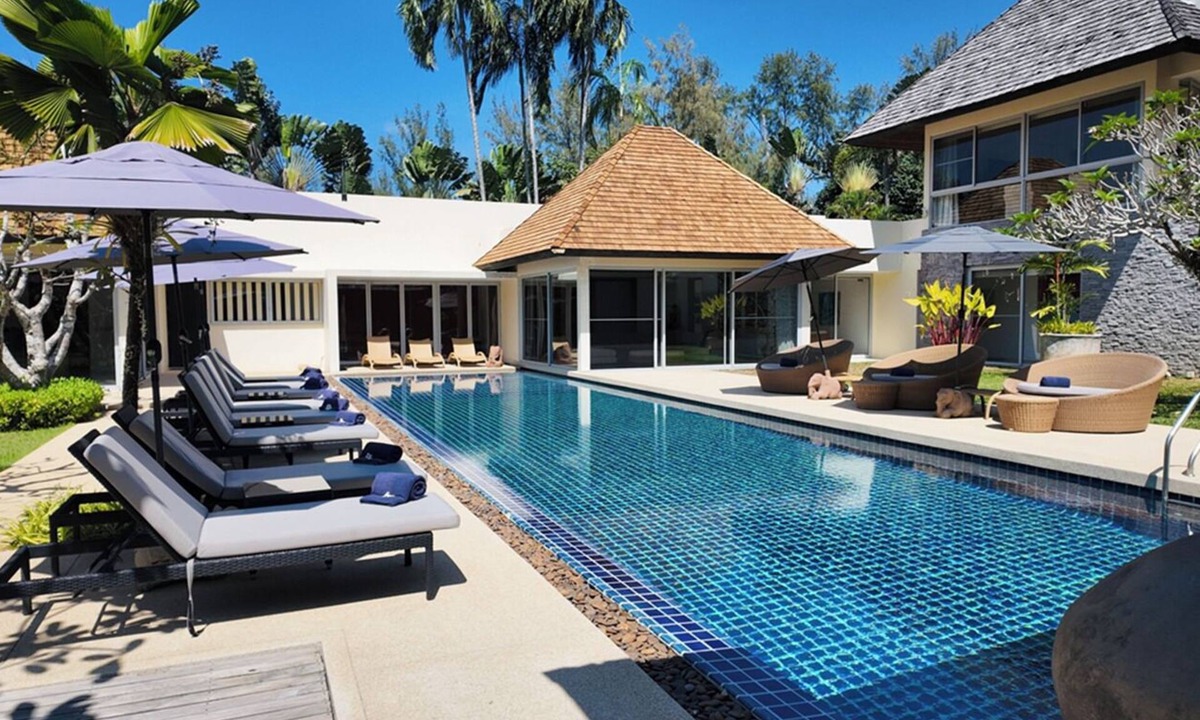 Choeng Thale Villa | Villa Samakee Luxury 5-bedroom Villa with olympic size pool